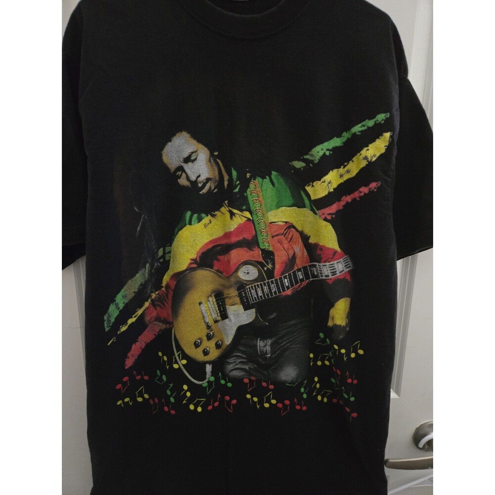 Bob Marley Mens Large T-Shirt